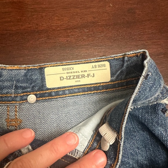 Like new diesel flare jeans - Picture 2 of 4